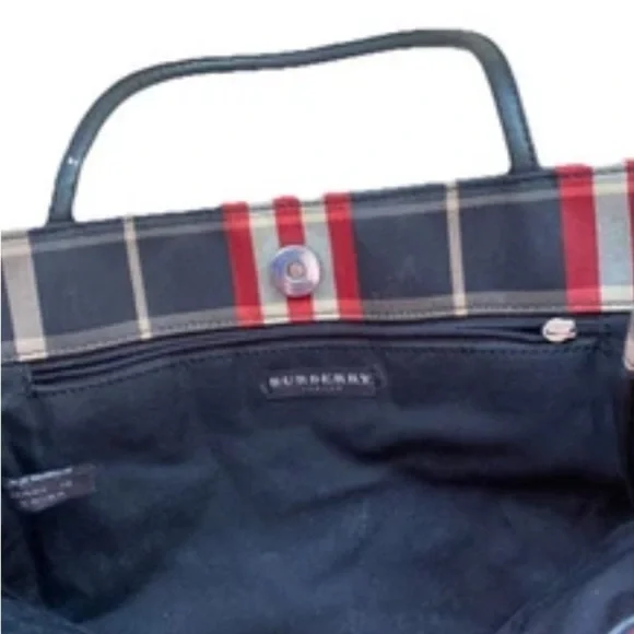 Vintage Burberry Nova Check Red Canvas Tote Bag - Picture 11 of 14